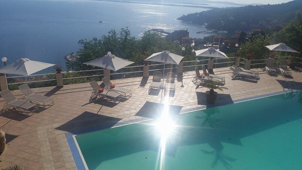 פורטו סנטו סטפנו Hotel Vittoria מראה חיצוני תמונה