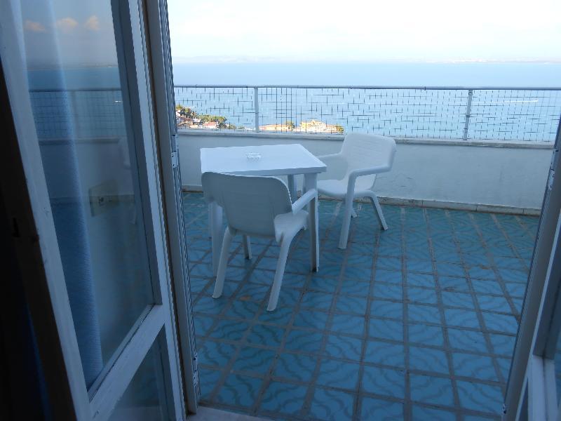 פורטו סנטו סטפנו Hotel Vittoria מראה חיצוני תמונה